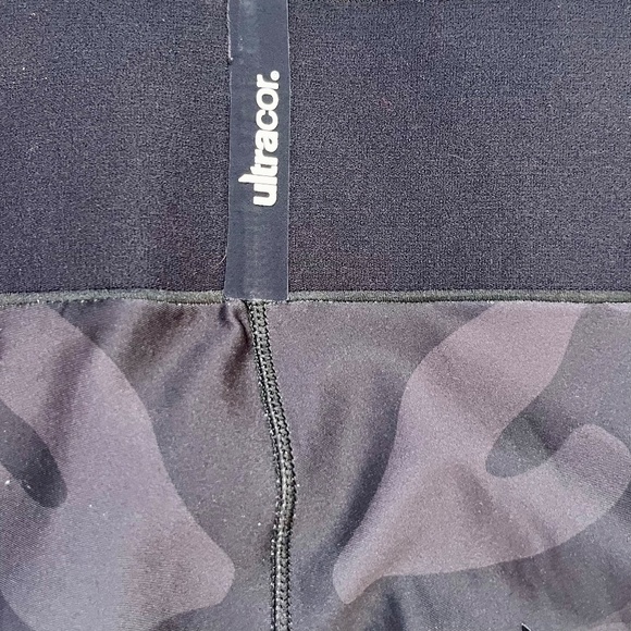 Ultracor Lux Ultra Knockout Camo Star Print High Rise Leggings Size Small - Picture 10 of 12